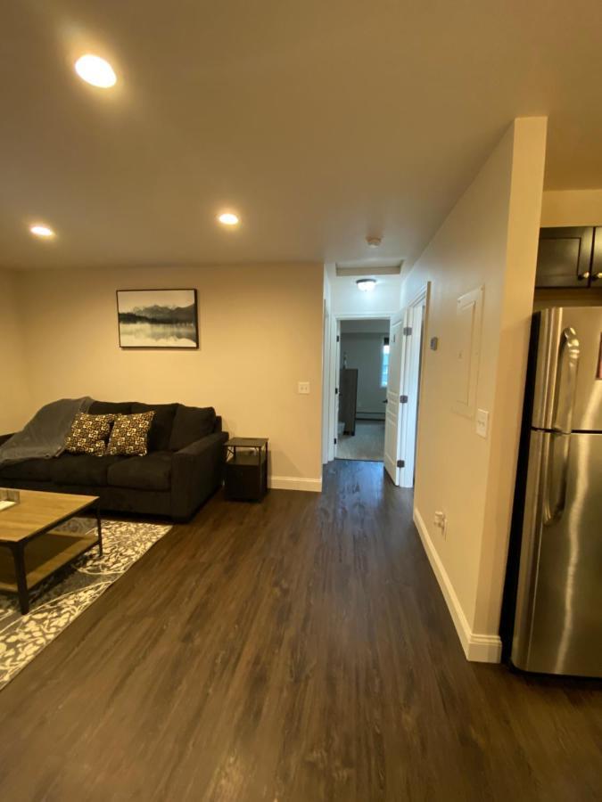 Beautiful 2 Bedroom 1 Bath Apartment With Private Garage Anchorage Exteriér fotografie