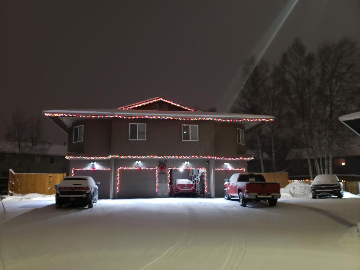 Beautiful 2 Bedroom 1 Bath Apartment With Private Garage Anchorage Exteriér fotografie